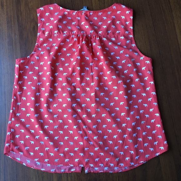 🐞 Elephant Novelty Print Sleeveless Blouse - Picture 2 of 7